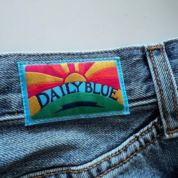 NWT $355 DAILY BLUE by ADRIANO GOLDSCHMIED LOVE pleated jeans 29 - Picture 7 of 9